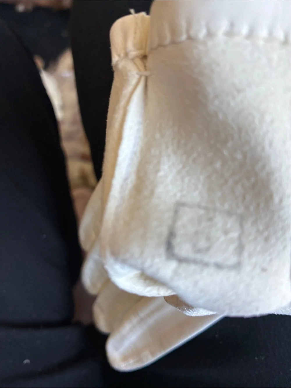 Vintage White Leather Women's Gloves
